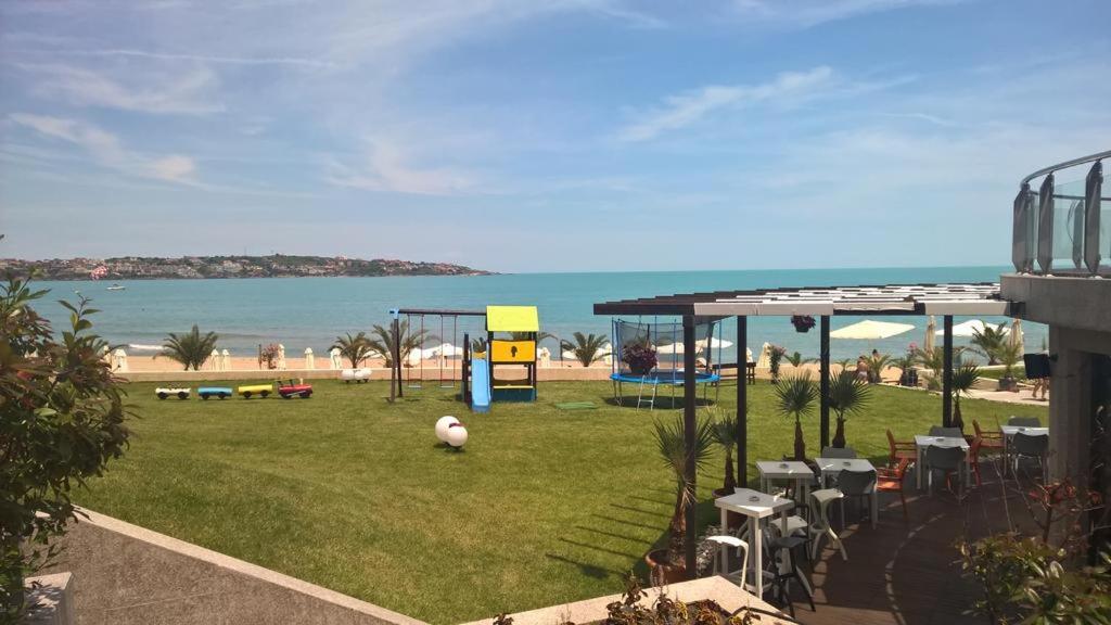 Apartment Sand Lilies Sozopol Exterior foto
